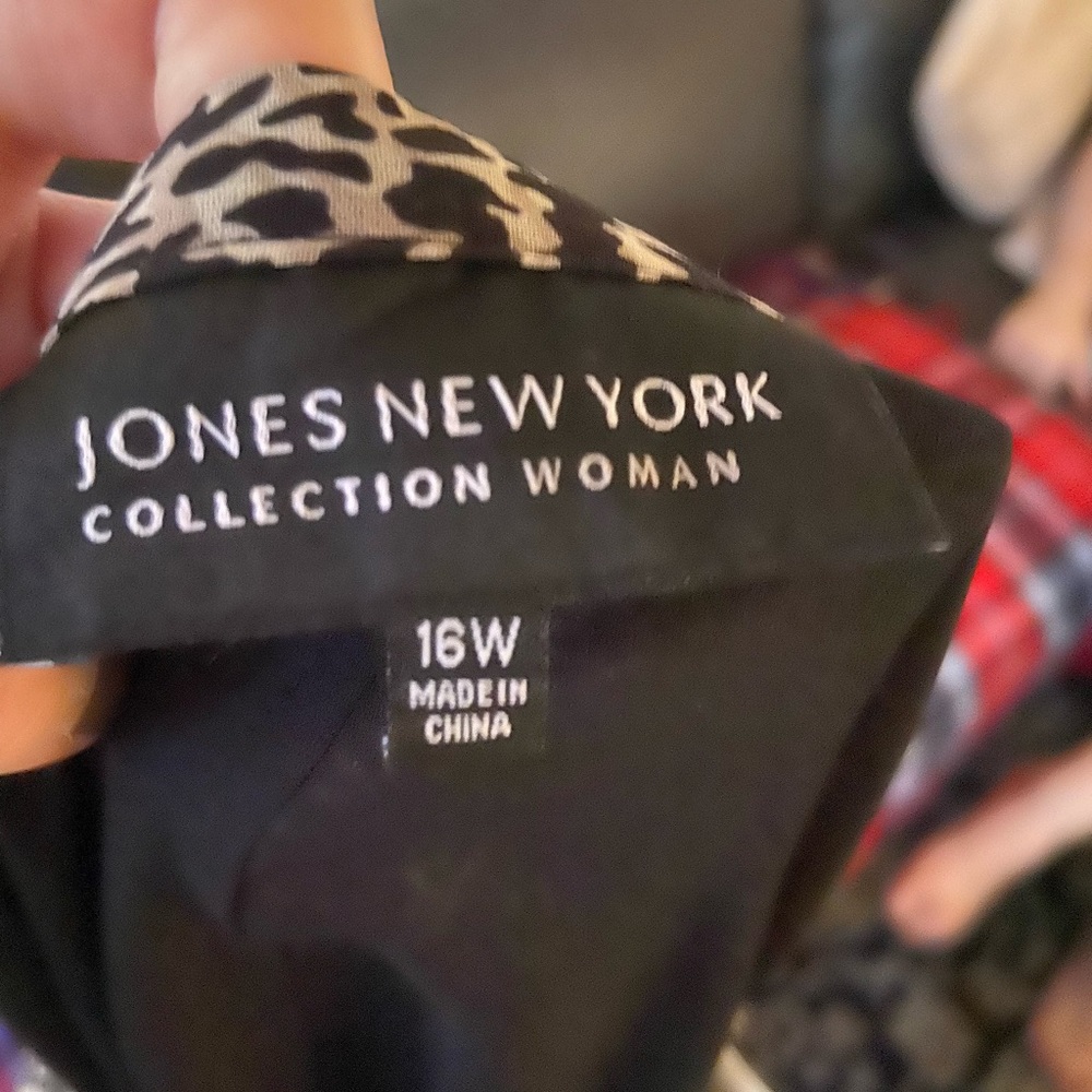 Jones New York Animal Print Pleated Midi Skirt - Picture 3 of 3